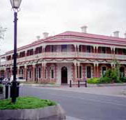 Jens Town Hall Hotel - Accommodation Tasmania
