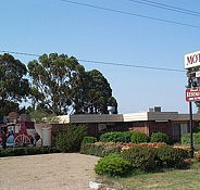 Coach Lamp Motel - Accommodation Tasmania