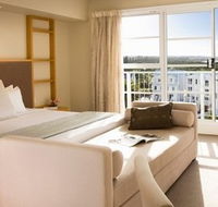 Quality Suites Deep Blue - Accommodation Tasmania