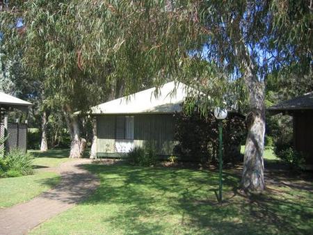 Lighthouse Beach Holiday Village - Accommodation Tasmania 1