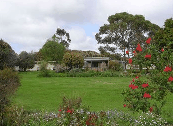 Camperdown Cascade Motel - Accommodation Tasmania