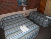 KY COUNTRY ROADS MOTOR INN - Accommodation Tasmania 3