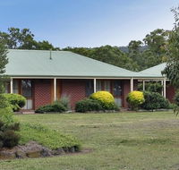 Summerfield Studio Apartments - Accommodation Tasmania