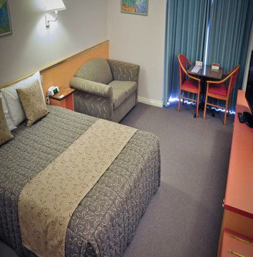 The Waverley International Hotel - Accommodation Tasmania 1