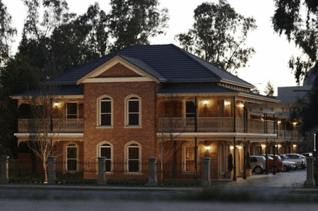 Carlyle Suites  Apartments - Accommodation Tasmania