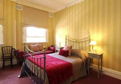 The Russell Hotel - Accommodation Tasmania 2