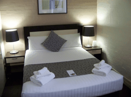 Aarons Hotel - Accommodation Tasmania 1