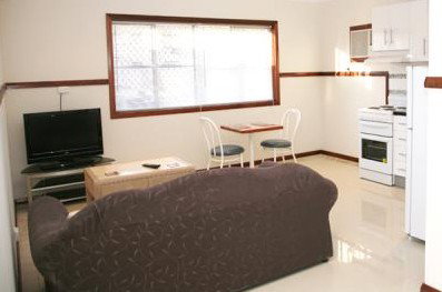 Across Country Motor Inn - Accommodation Tasmania 5