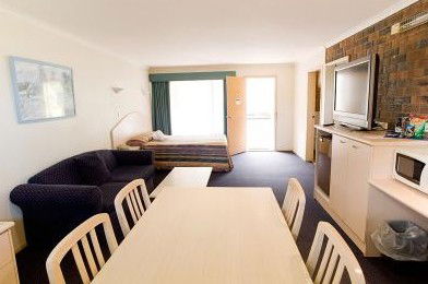 Comfort Inn Big Windmill - Accommodation Tasmania 1