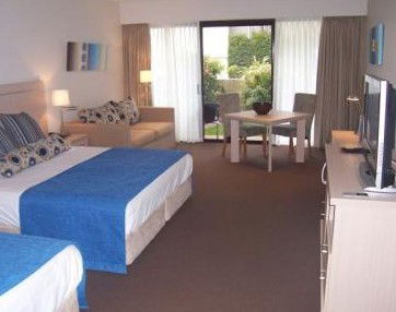 Waves Byron Bay - Accommodation Tasmania 1