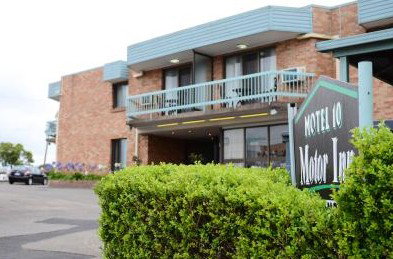 Motel 10 Motor Inn - Accommodation Tasmania 0