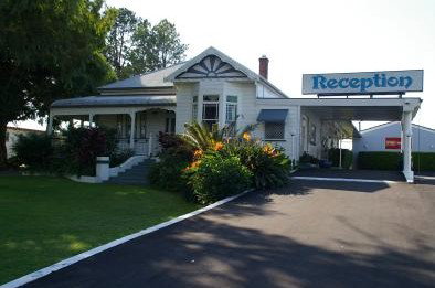 Colonial Court Motor Inn - Accommodation Tasmania 0
