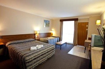 Golden West Motor Inn - Accommodation Tasmania 1