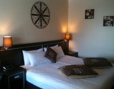 Golden West Motor Inn - Accommodation Tasmania 3