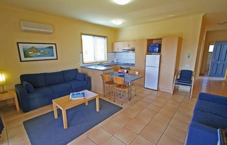Seaview Motel & Apartments - Accommodation Tasmania 1