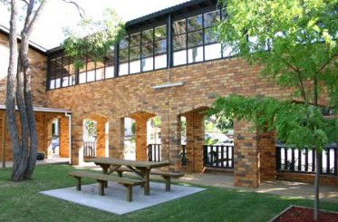 Maclin Lodge Motel - Accommodation Tasmania 1