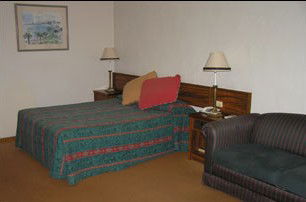 Seaton Arms Motor Inn - Accommodation Tasmania 0