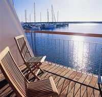 Quest Harbour Village - Accommodation Tasmania