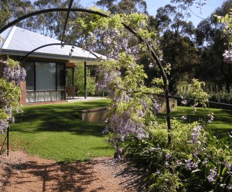 Catton Hall Country Homestead - Accommodation Tasmania