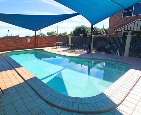 Cotswold Motor Inn - Accommodation Tasmania 0