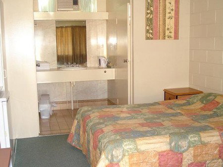 Hi Roller Motel - Accommodation Tasmania 1