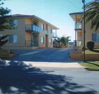 AA Madalena Court Holiday Apartments - Accommodation Tasmania