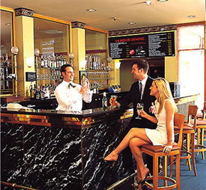 Chifley On South Terrace - Accommodation Tasmania 3