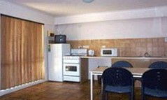Alice Tourist Apartments - Accommodation Tasmania 2