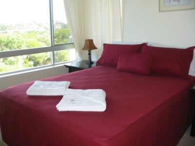 Estoril On Moffat Holiday Apartments - Accommodation Tasmania 6