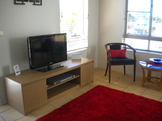 Estoril On Moffat Holiday Apartments - Accommodation Tasmania 10