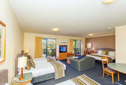 Alpha Hotel Canberra - Accommodation Tasmania 4