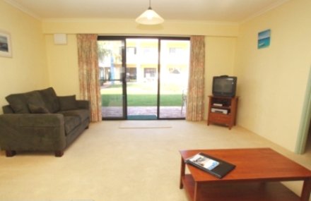 Nautilus Apartments Merimbula - Accommodation Tasmania 8