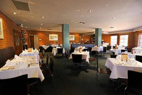 Quality Hotel Melbourne Airport - Accommodation Tasmania 5