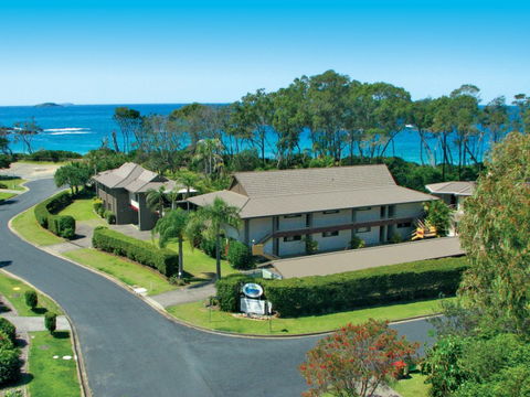 Absolute Beachfront Smugglers On The Beach - Accommodation Tasmania 0