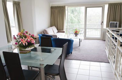 Nepean Country Club - Accommodation Tasmania 1