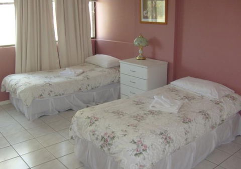 Queensleigh Holiday Apartments - Accommodation Tasmania 3