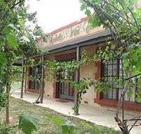 Under the Vines - Accommodation Tasmania