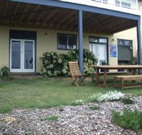 Victor Apartments - Cheri-On-Sea Apartment - Accommodation Tasmania
