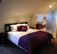 Merlot  Verdelho - Accommodation Tasmania