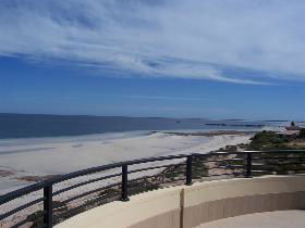 Sandcastles 1 - Accommodation Tasmania 0