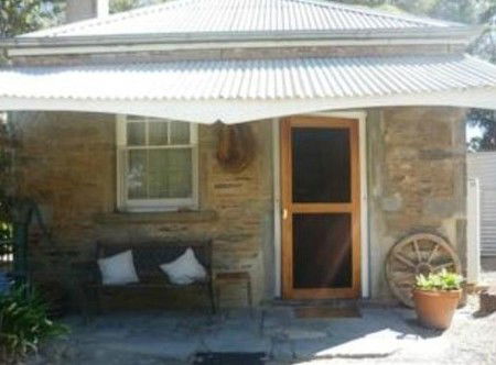 Reilly's Wines Heritage Cottages - Accommodation Tasmania 2