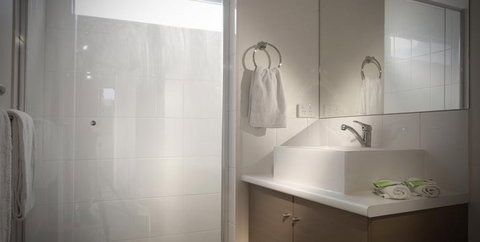 Longview Vineyard Apartments - Accommodation Tasmania 1