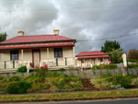 Tier View Twin Cottages - Accommodation Tasmania 0