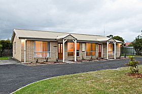 Leisureville Holiday Villas - Accommodation Tasmania 0