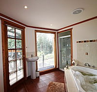 Love Grove Guest House - Accommodation Tasmania