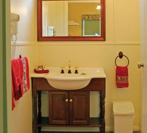 Comstock Cottage - Accommodation Tasmania 1