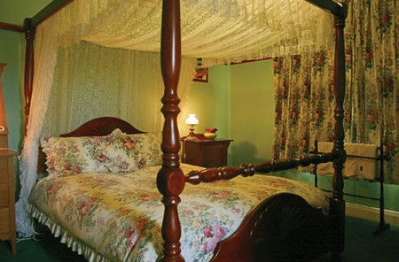 Comstock Cottage - Accommodation Tasmania 2