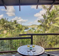 Secrets on the Lake - Accommodation Tasmania