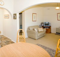 Peel Cottage - Ballarat Miners Cottages - Accommodation Tasmania
