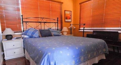 Calm Waters Waterfront Cottages - Accommodation Tasmania 2